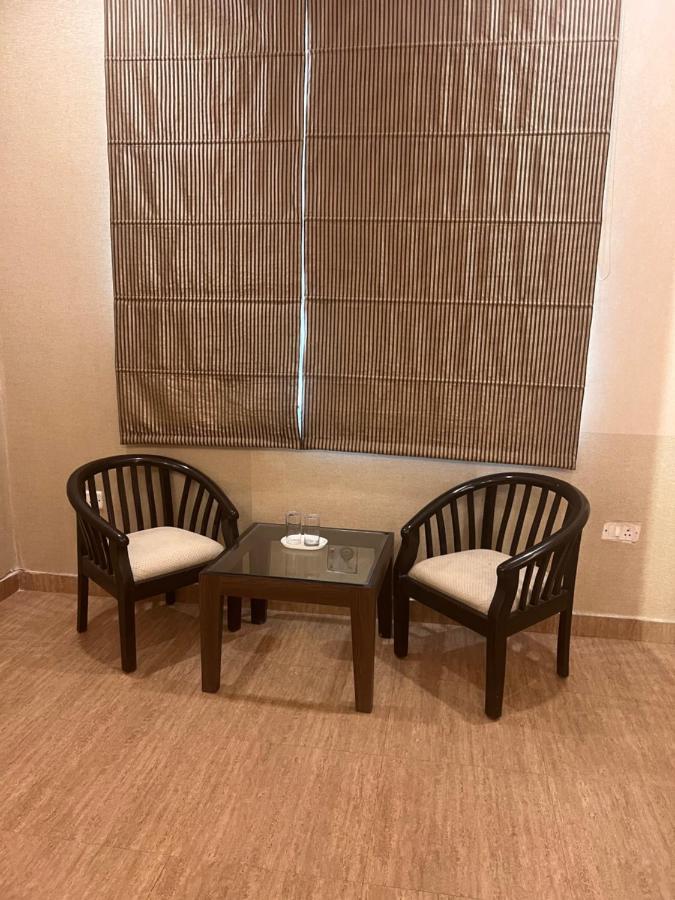 Hotel Sb Castle Kanpur Eksteriør billede